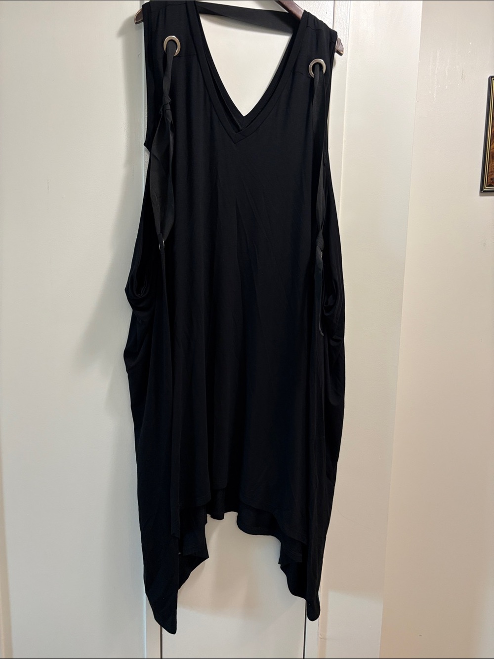 LINK Black Sleeveless V-Neck Drape Tunic